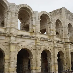 Maison Typiquement Arlésienne Сasa de vacaciones